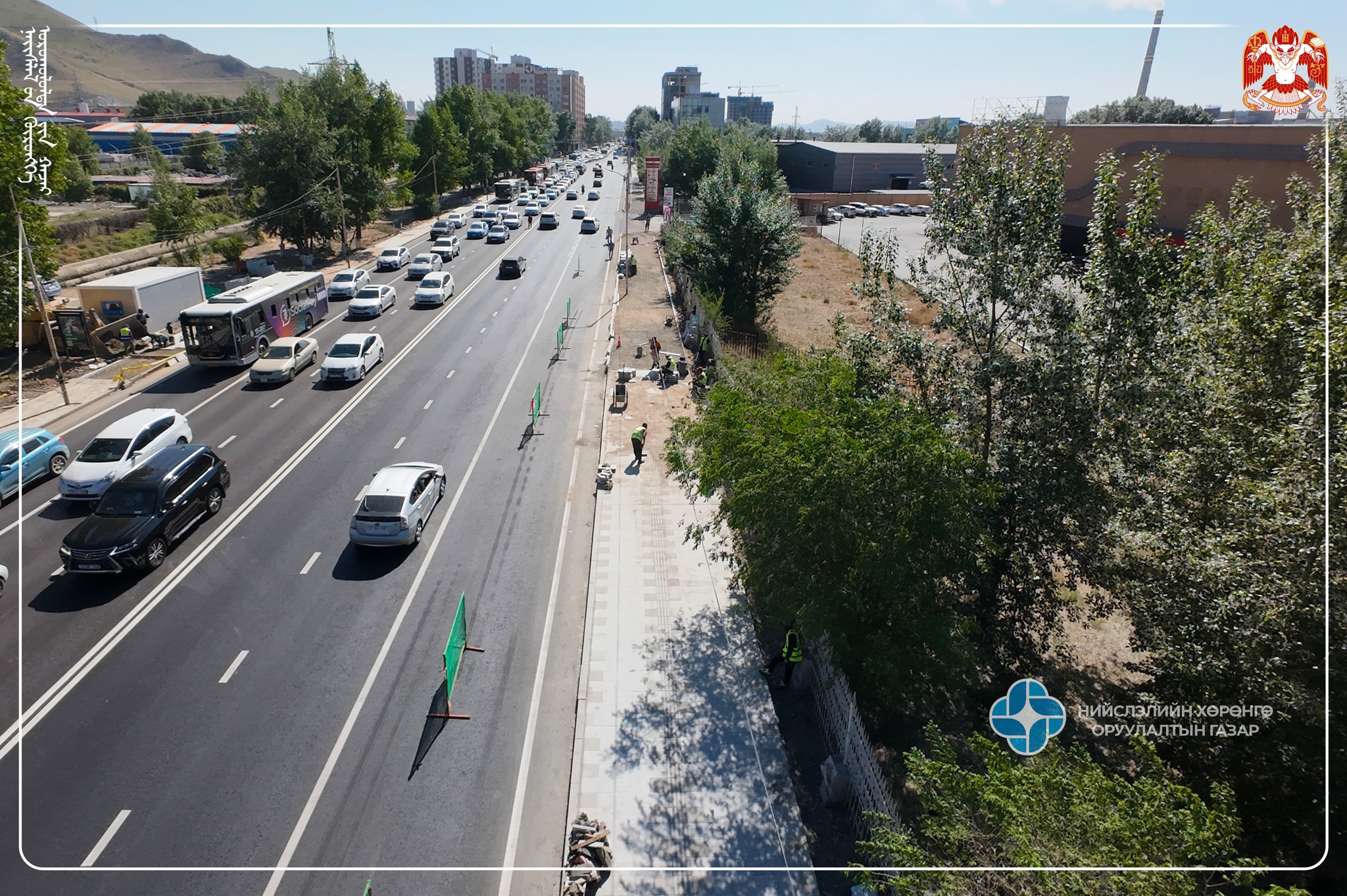 ТЭЦ III-н уулзвараас Мишээл экспогийн уулзвар хүртэлх явган замыг шинэчлэх ажил үргэлжилж байна