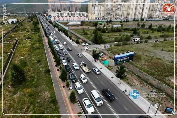 Их Монгол плазагийн уулзвараас Е-Март худалдааны төв хүртэлх явган замын шинэчлэл дууссан байна