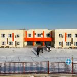 Сонгинохайрхан дүүргийн 32 дугаар хороонд 280 хүүхдийн хүчин чадалтай бага сургууль, цэцэрлэгийн цогцолборын барилгын ажил дуусаж, улсын комисс хүлээн авлаа