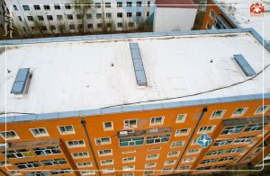Нийтийн зориулалттай орон сууцны дээвэр засварын ажил дууслаа
